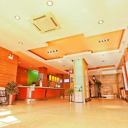Jinjiang Inn Select Taiyuan Jiannan Bus Station Zewnętrze zdjęcie